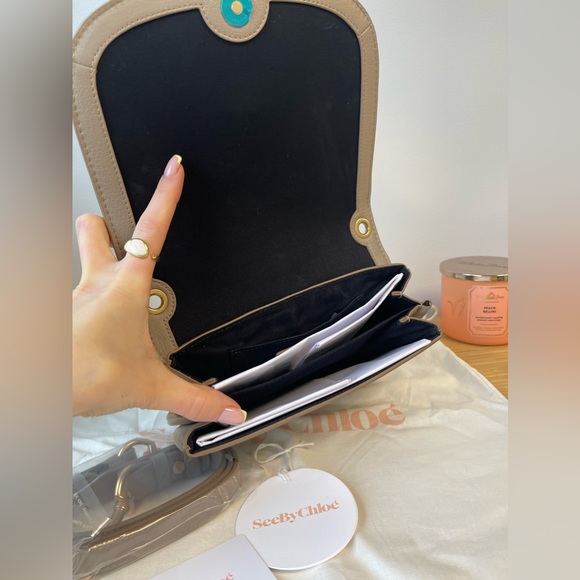 See by Chloe Hana shoulder bag, grained and suede cowhide with adjustable strap - Picture 9 of 11